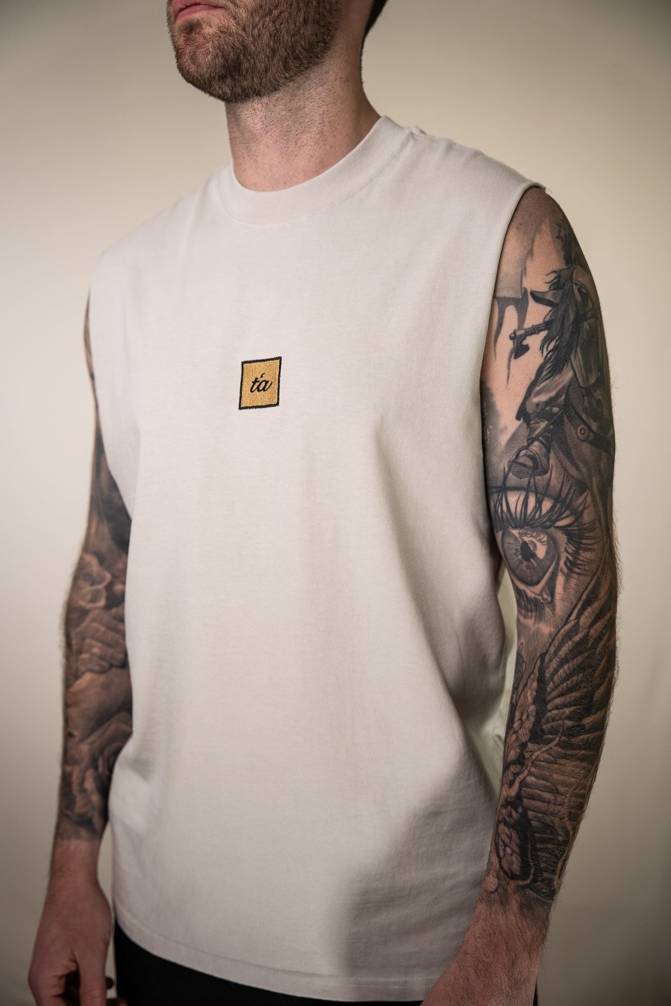 Emblem Tank