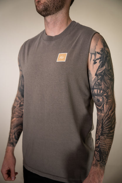 Crest Tank