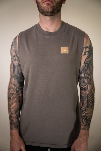 Crest Tank