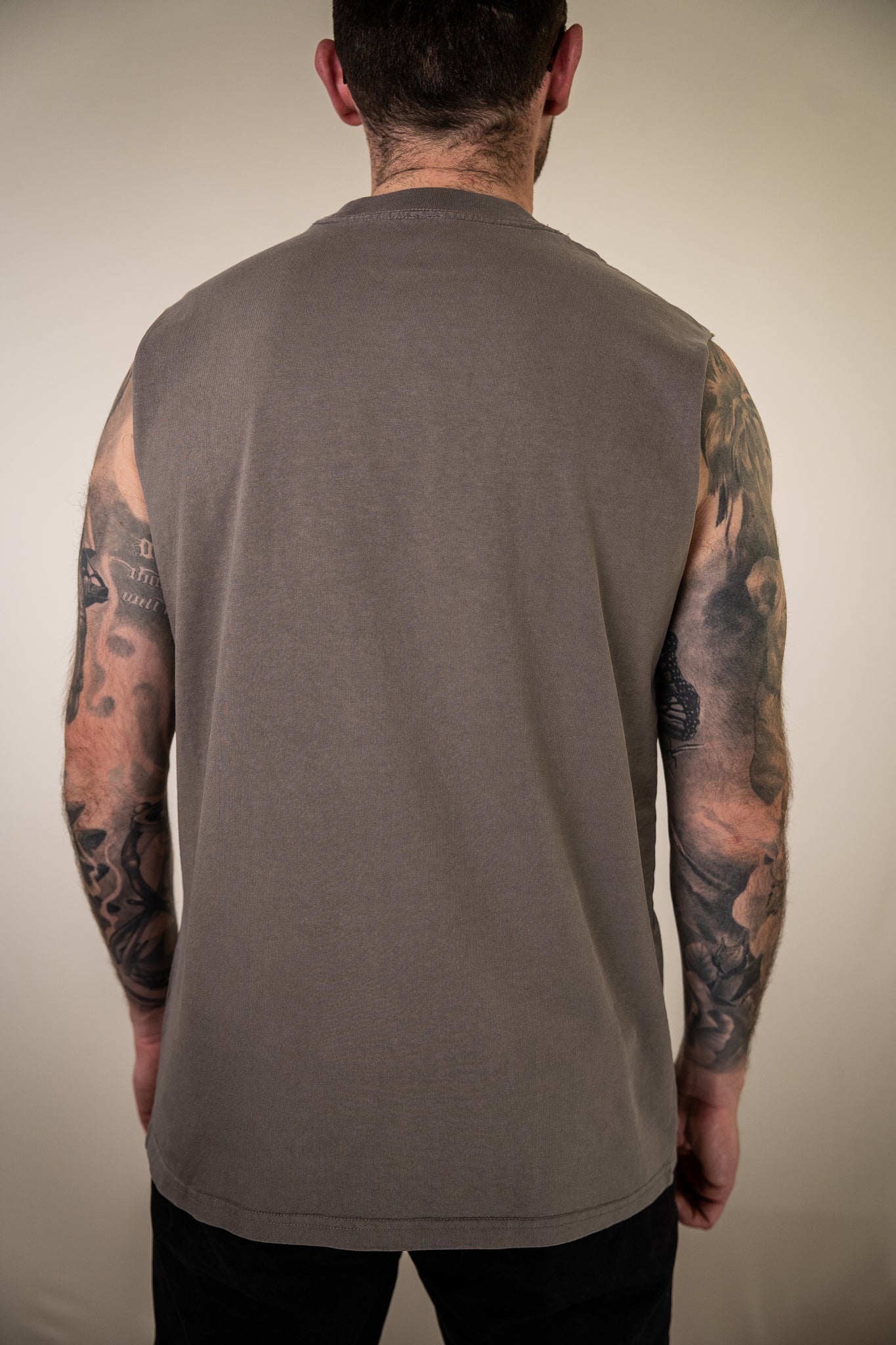 Crest Tank